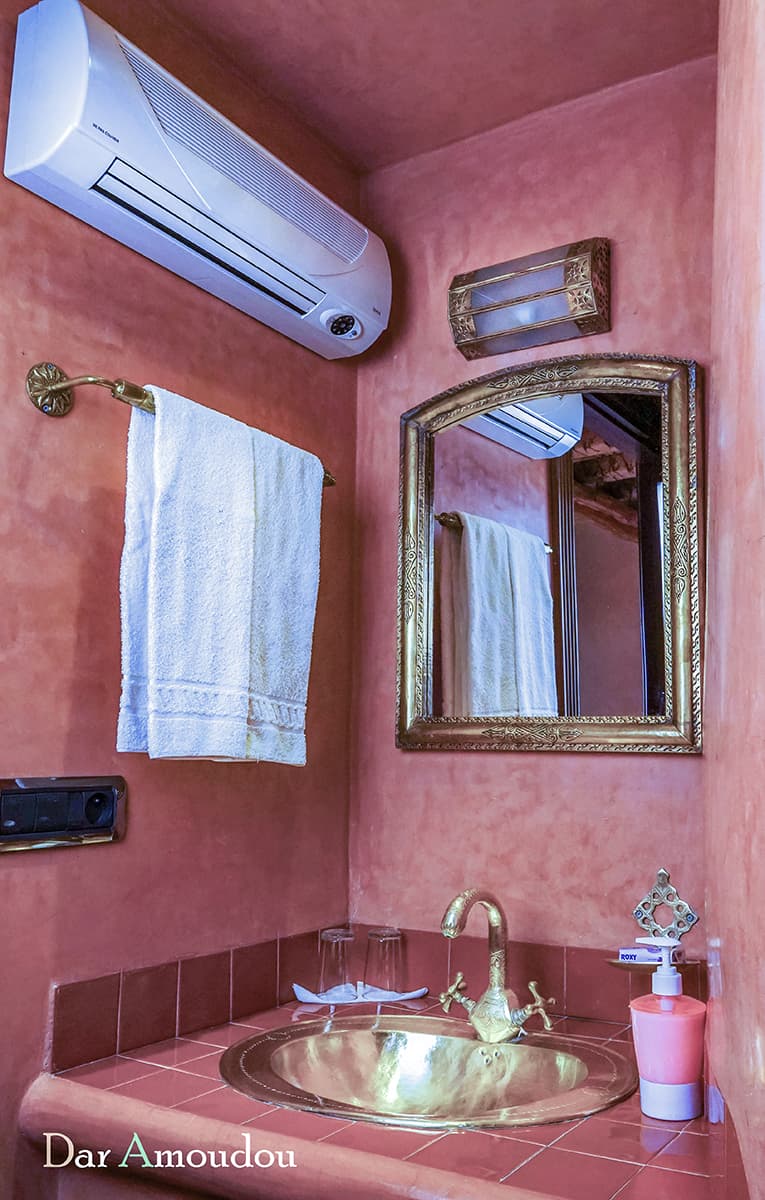 Suite Tajda — vasque en laiton doré